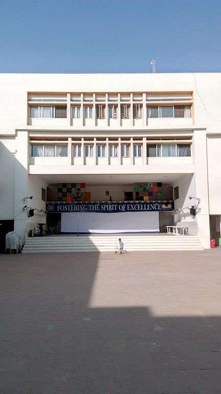 NAVRACHANA HR SEC SCHOOL JYOTI COLONY SAMA ROAD BARODA GUJARAT 430003