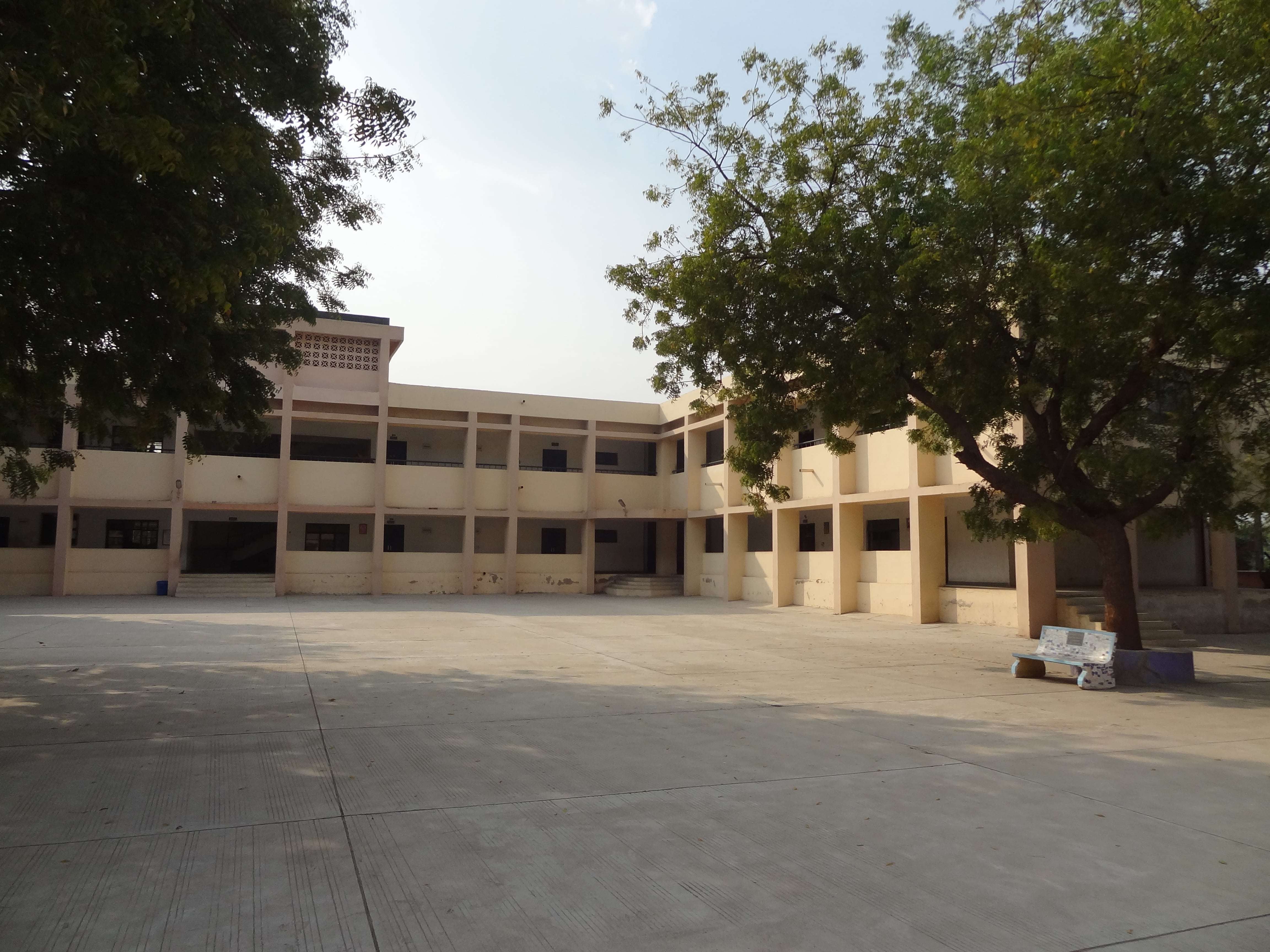KENDRIYA VIDYALAYA AIR FORCE STATION WADSAR TEH KALOL DISTT GANDHI NAGAR GUJARAT 400013