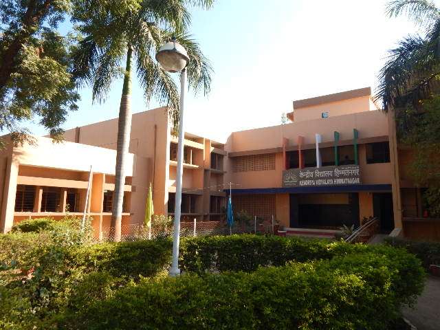 KENDRIYA VIDYALAYA VIJAPUR ROAD OPP STUD FARM MEHTAPURA HIMMATNAGAR DISTT SABARKANTHA GUJARAT 400038