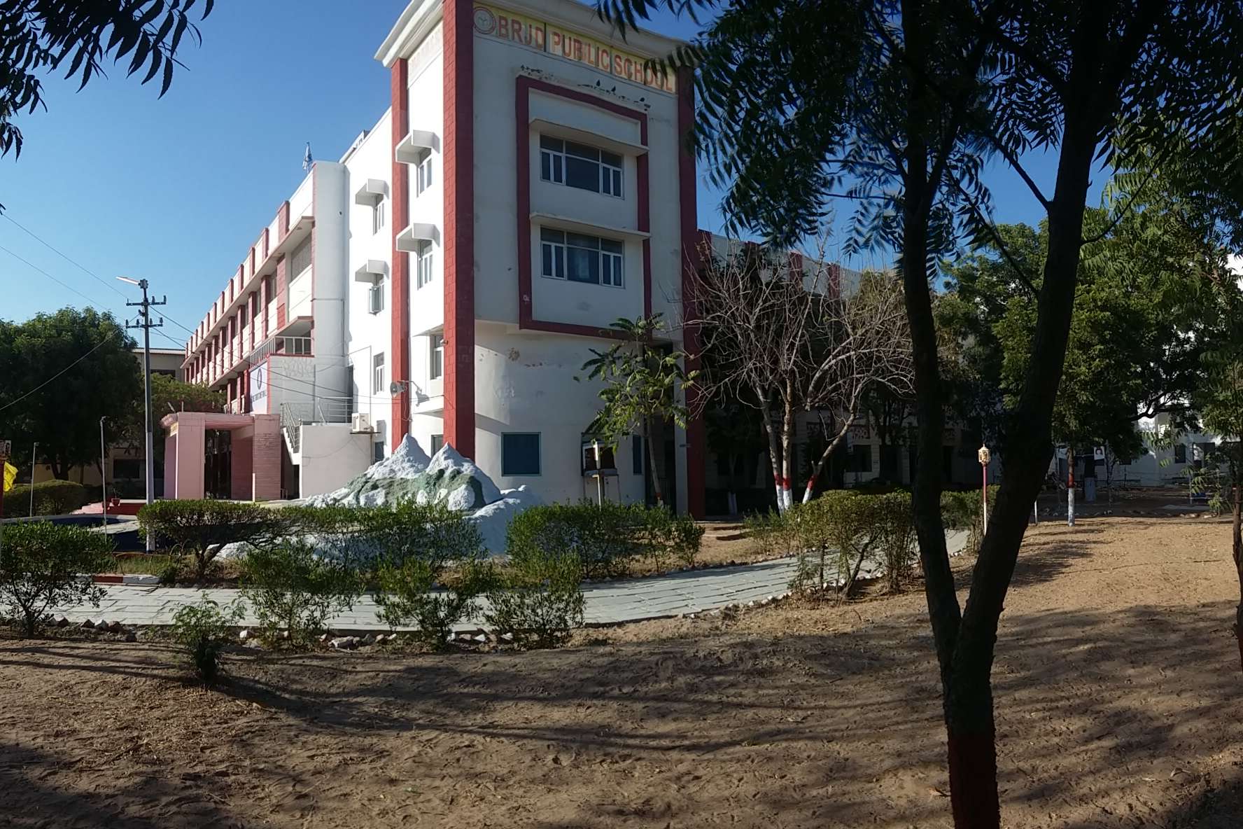 B R J D PUBLIC SCHOOL BHORUGRAM NANGAL KALAN CHURU DISTT RAJASTHAN 1730017
