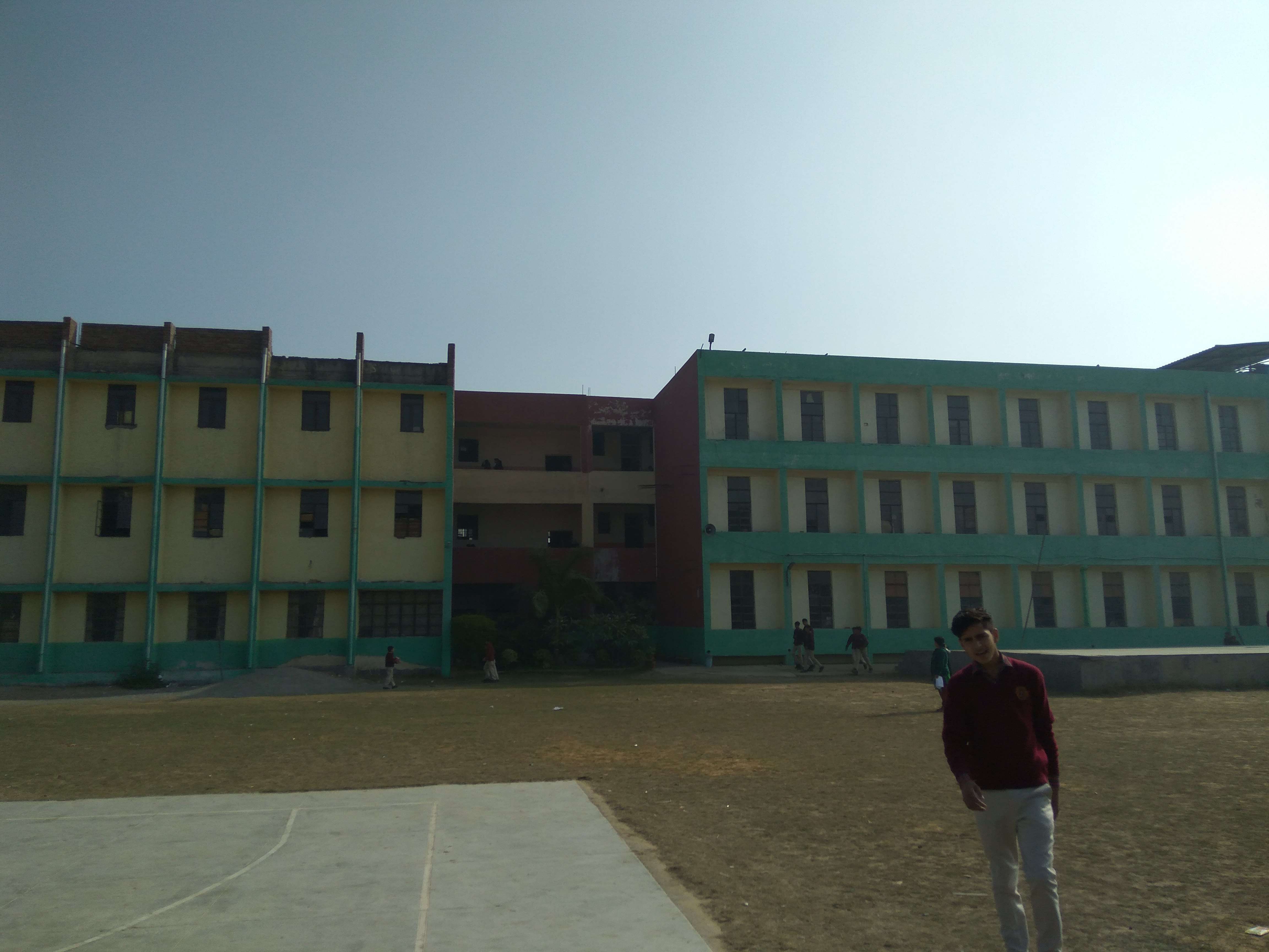 RAO RAM JIWAN SINGH DAV PUB SCHOOL HAILY MANDI TEH PATAUDI DISTT GURGAON 530281