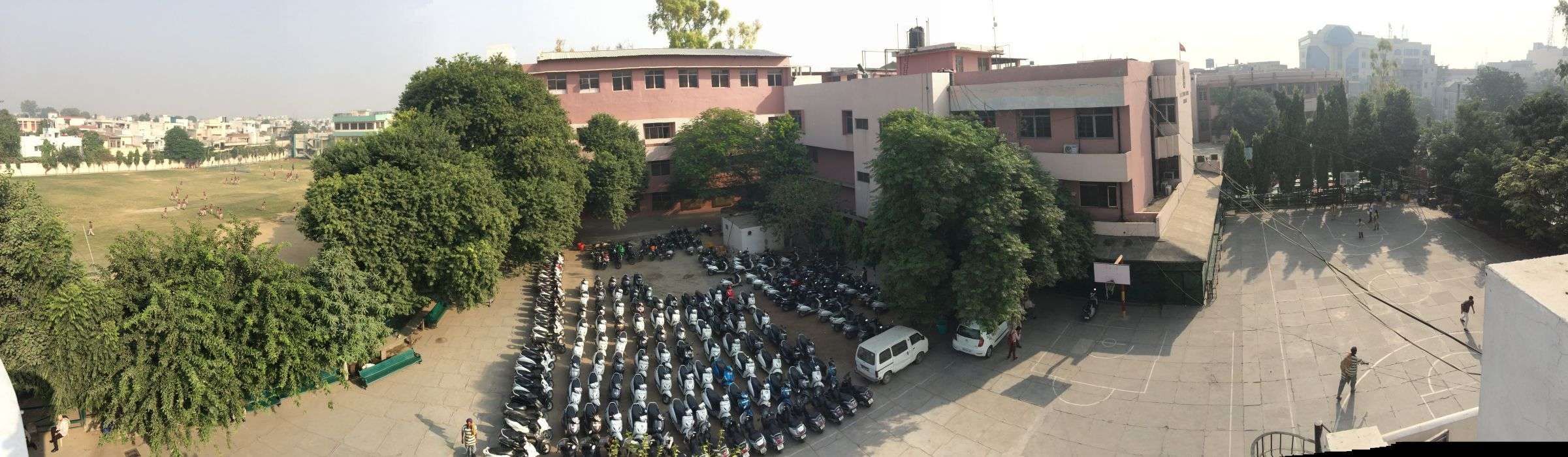 D A V PUBLIC SCHOOL LAWRENCE ROAD AMRITSAR PUNJAB 1630049