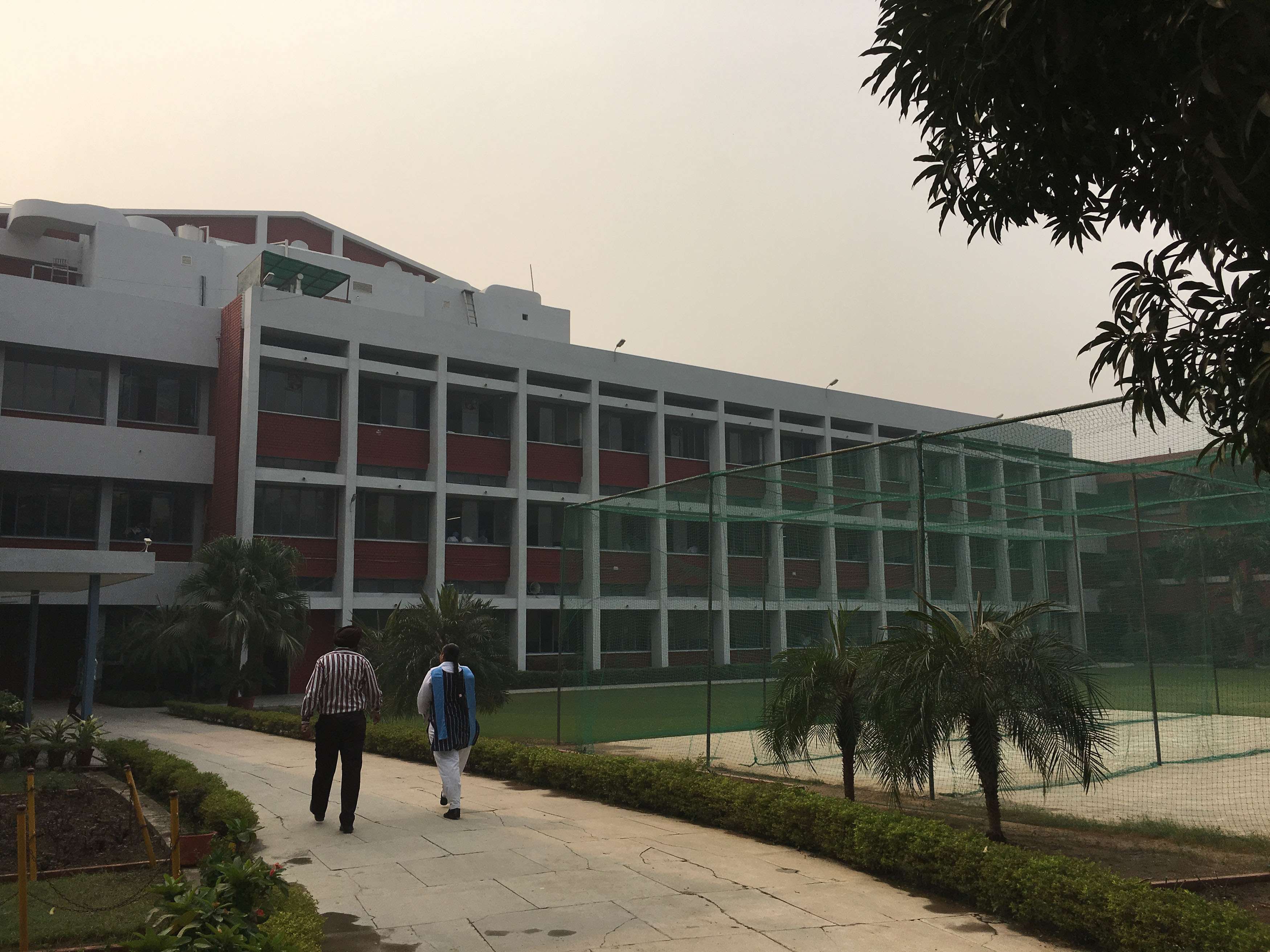 GURU NANAK PUBLIC SCHOOL SARABHA NAGAR LUDHIANA PUNJAB 1630001