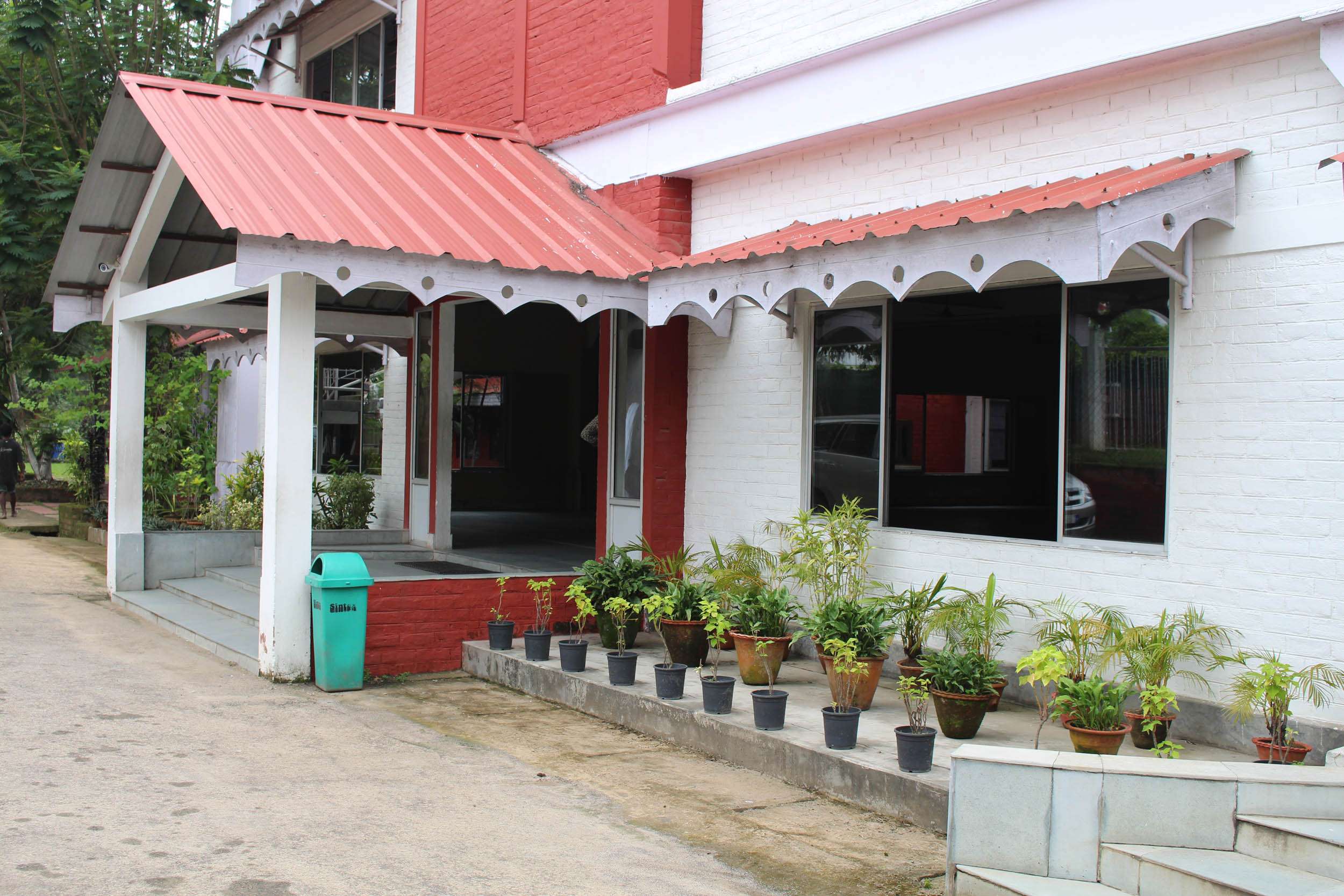 FACULTY HR SEC SCHOOL NORTH GUWAHATI AMINGAON DT KAMRUP ASSAM 230007