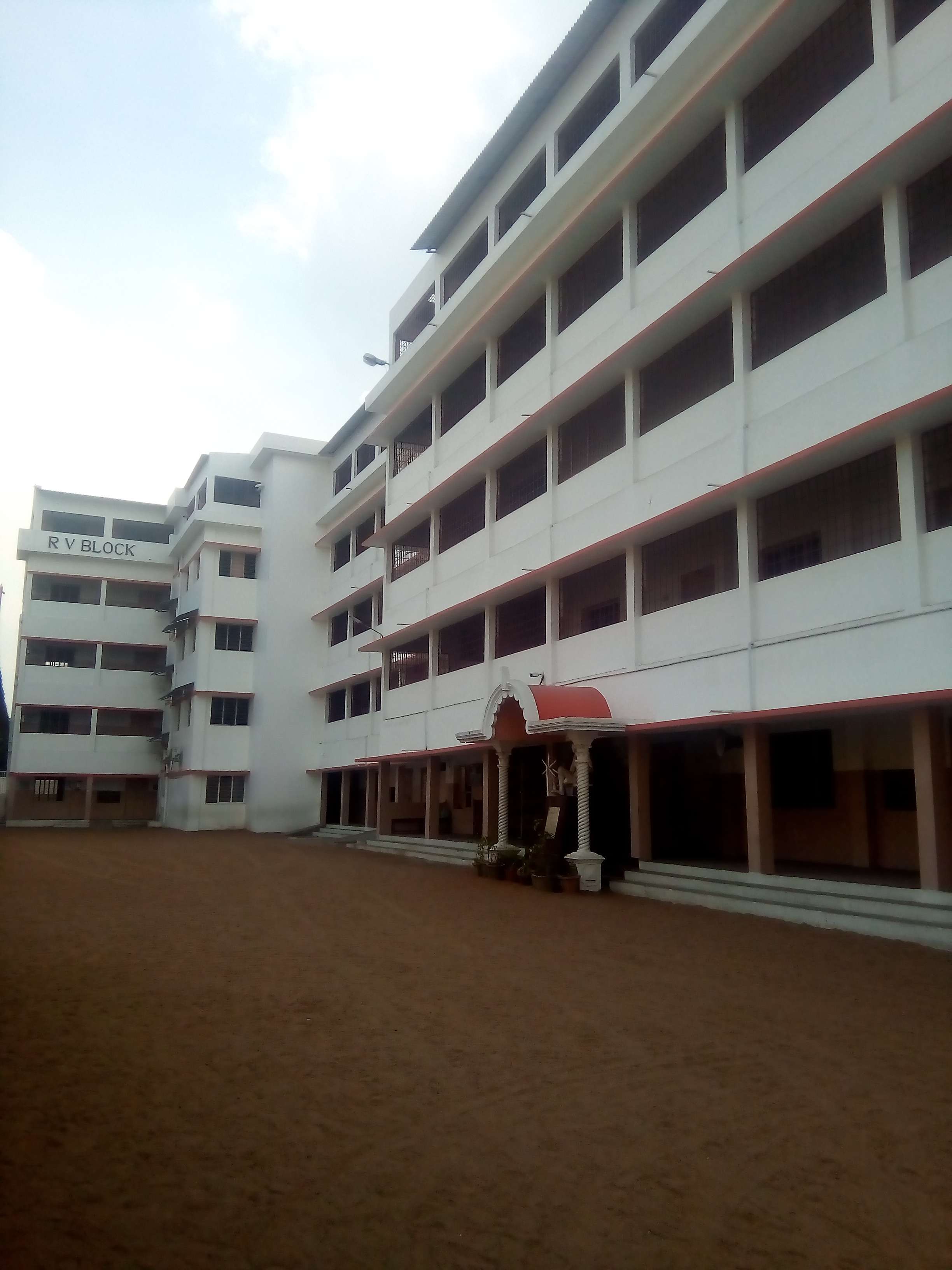 MAHATMA GANDHI CENTENARY VIDYALAYA 35 TENNUR HIGH ROAD TENNUR TIRUCHIRAPALLI TAMIL NADU 1930058