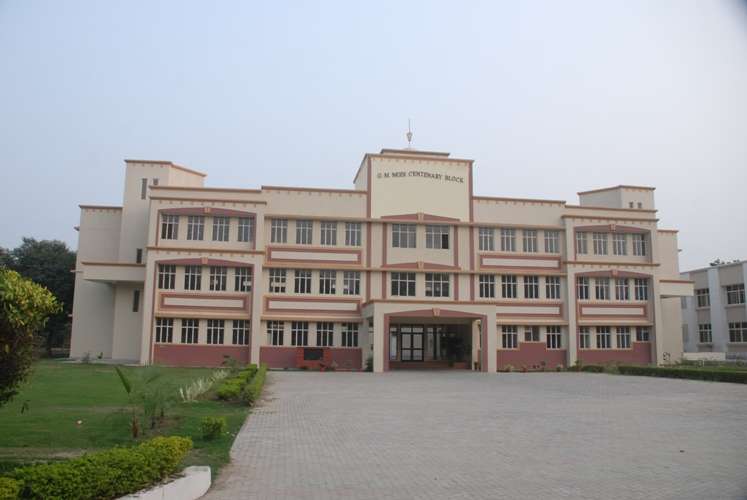 DAYAWATI MODI PUBLIC SCHOOL OPP MOTI PON LTD MODINAGAR GHAZIABAD DISTT UTTAR PRADESH 2130020