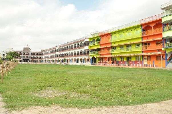 CENTRAL ACADEMY SR SEC SCHOOL SIDHARATH NAGAR TARA MANDAL ROAD GORAKHPUR UTTAR PRADESH 2130294