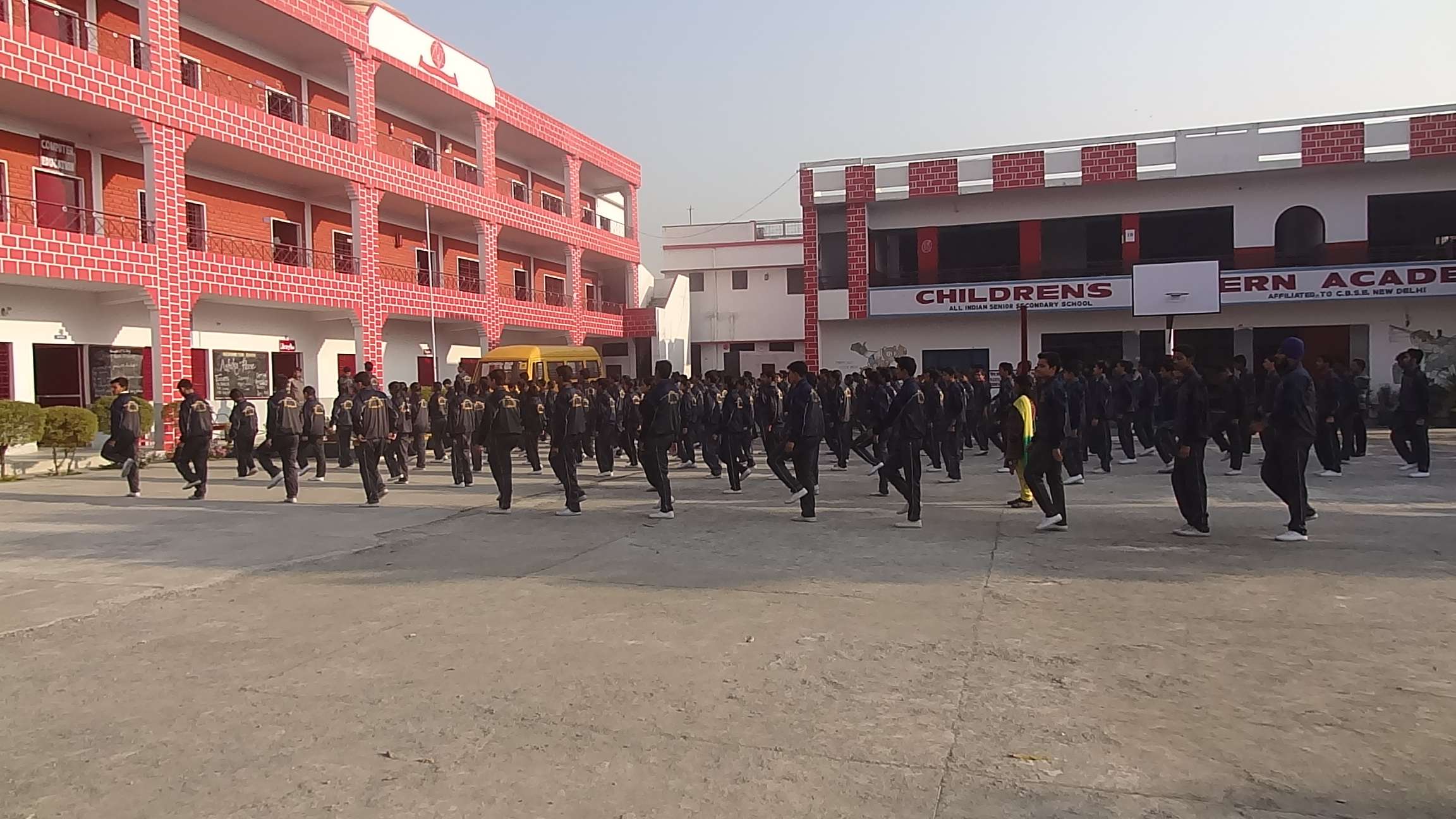 CHILDREN MODERN ACADEMY ROCHIPUR MAJRA DEHRADUN UTTARANCHAL 3530104