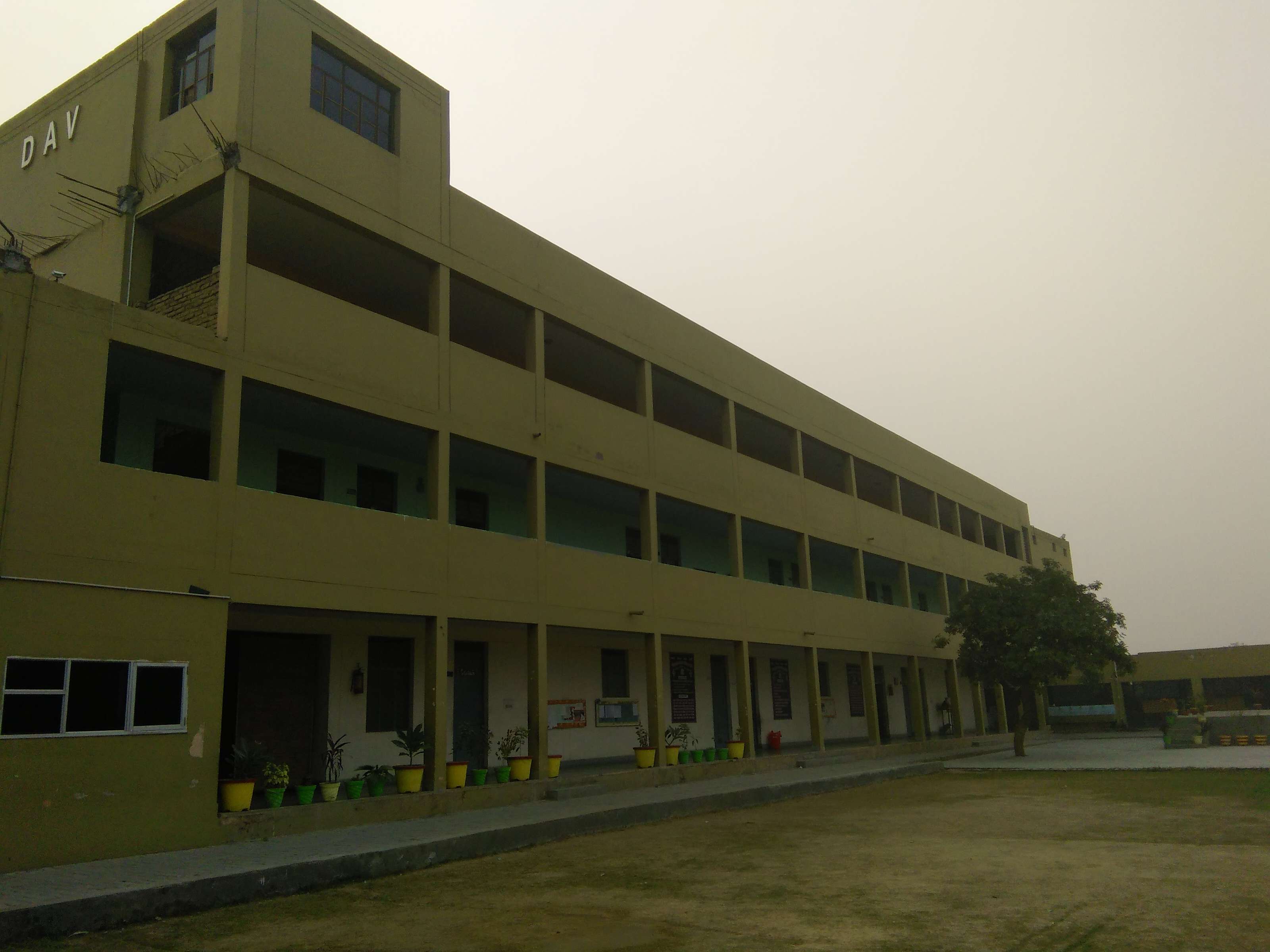 DAV PUBLIC SCHOOL DELHI ROAD HAPUR UTTAR PRADESH 2130438