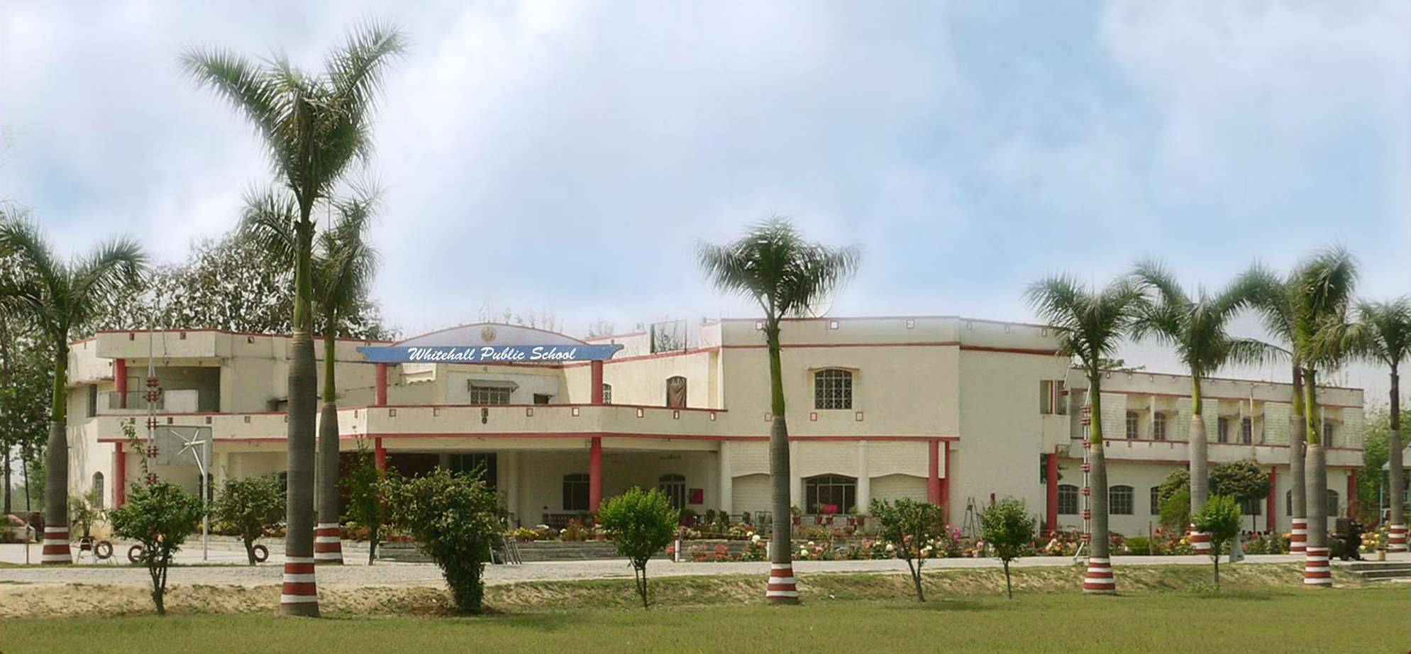 WHITEHALL PUB SCHOOL 8TH MILESTONE RAMPUR BAREILLY ROAD PO KAKRAWA RAMPUR UTTAR PRADESH 2130462