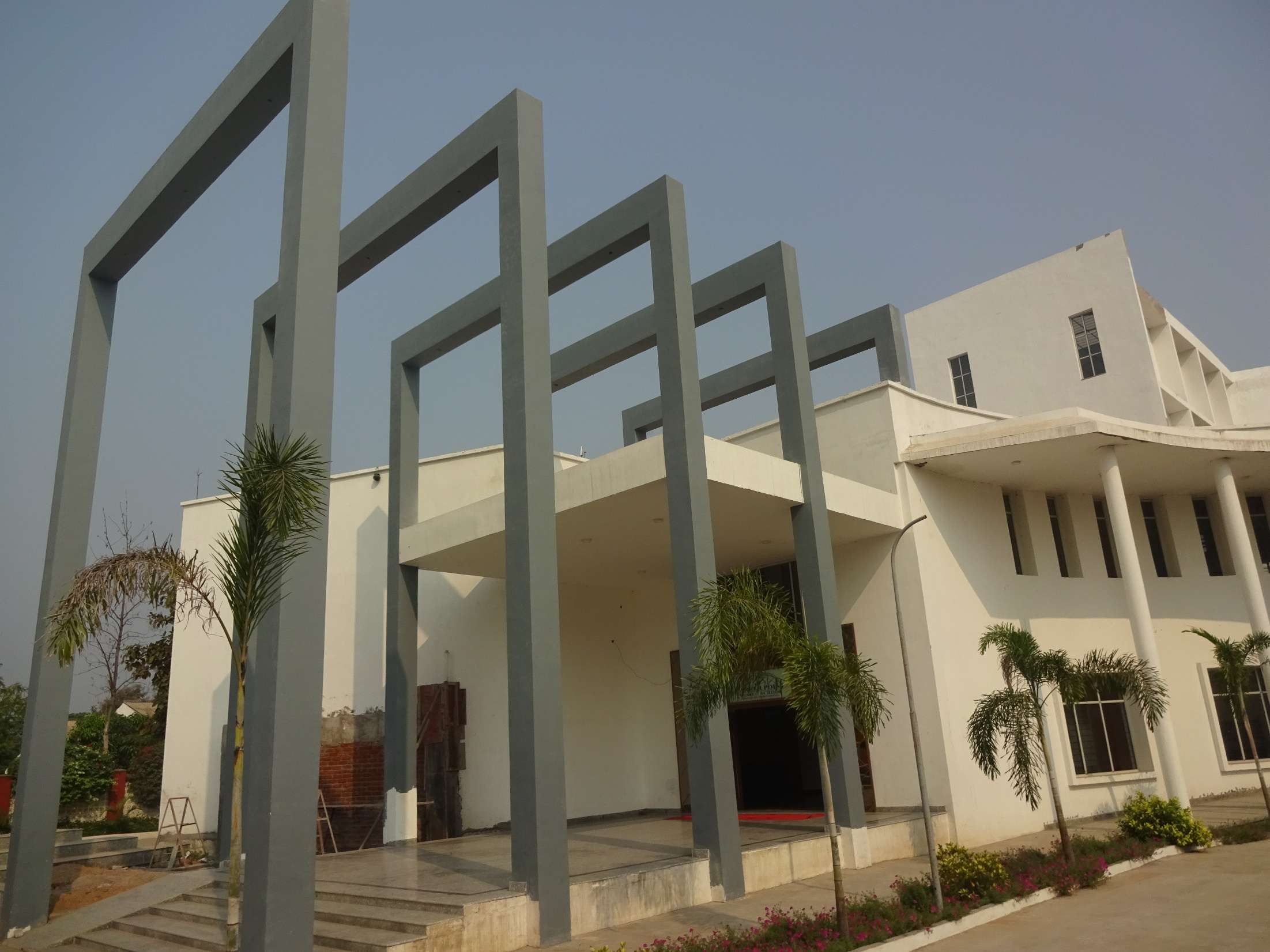 CAREER POINT WORLD SCHOOL BILASPUR CHATTISGARH 3330209