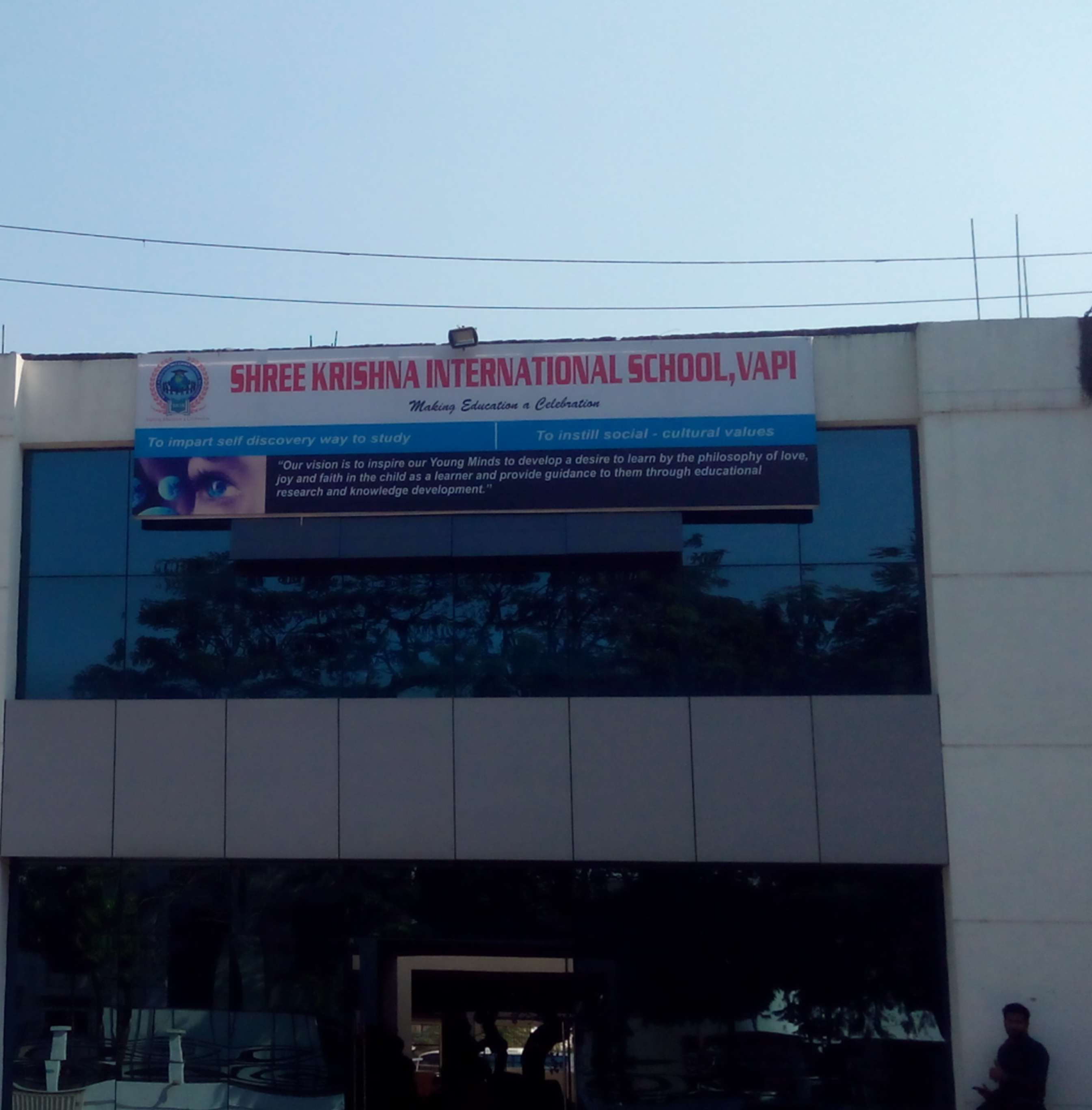 shree krishna international School plot no b13 14 charwada road vapi 430194