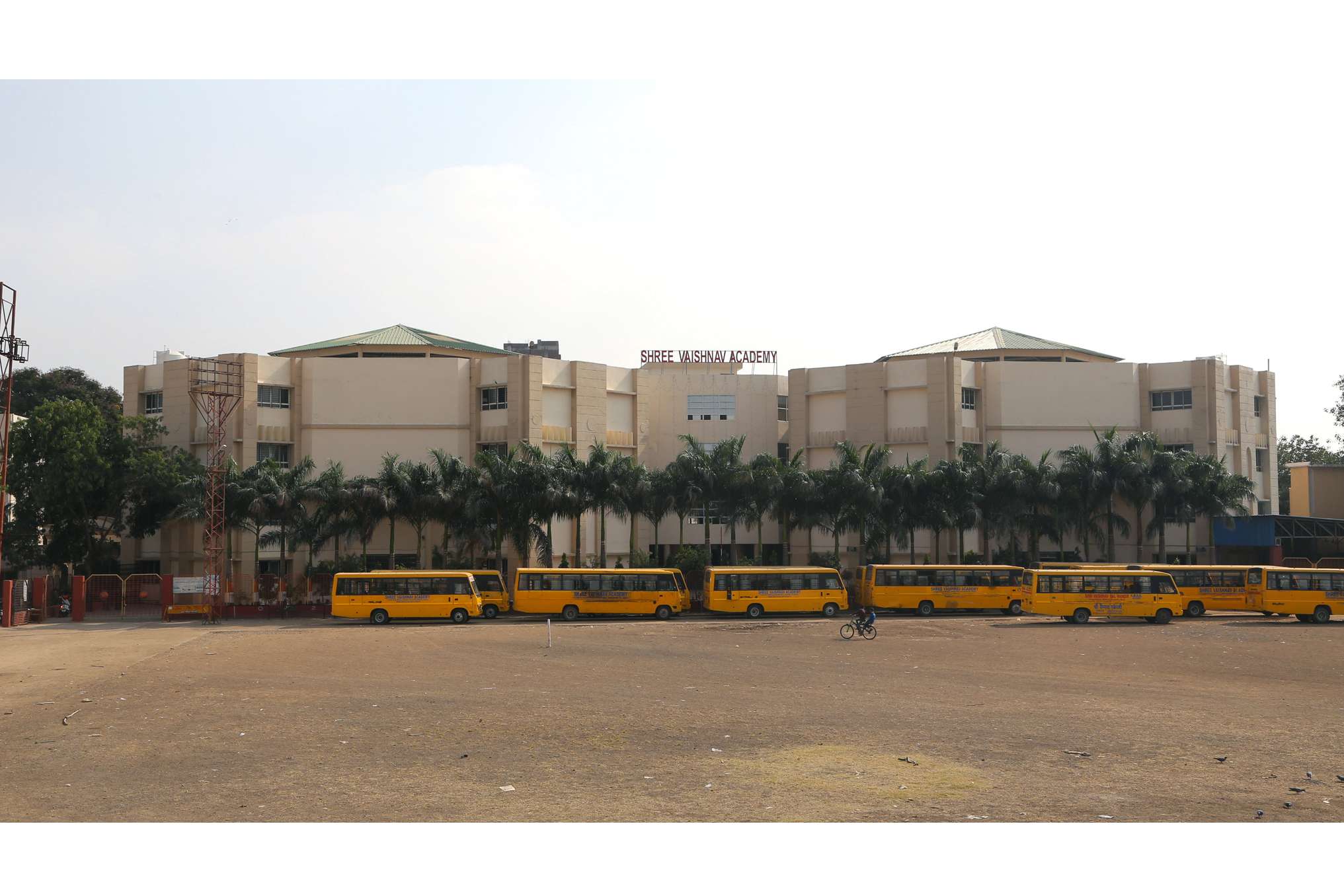 SHRI VAISHNAV ACADEMY SCHOOL 177 SOUTH RAJ MOHALLA INDORE MP 1030233
