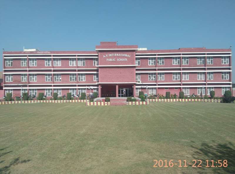 A V INTERNATIONAL PUBLIC SCHOOL ITI CHOWK RANIA CHOWK SIRSA HARYANA 530476