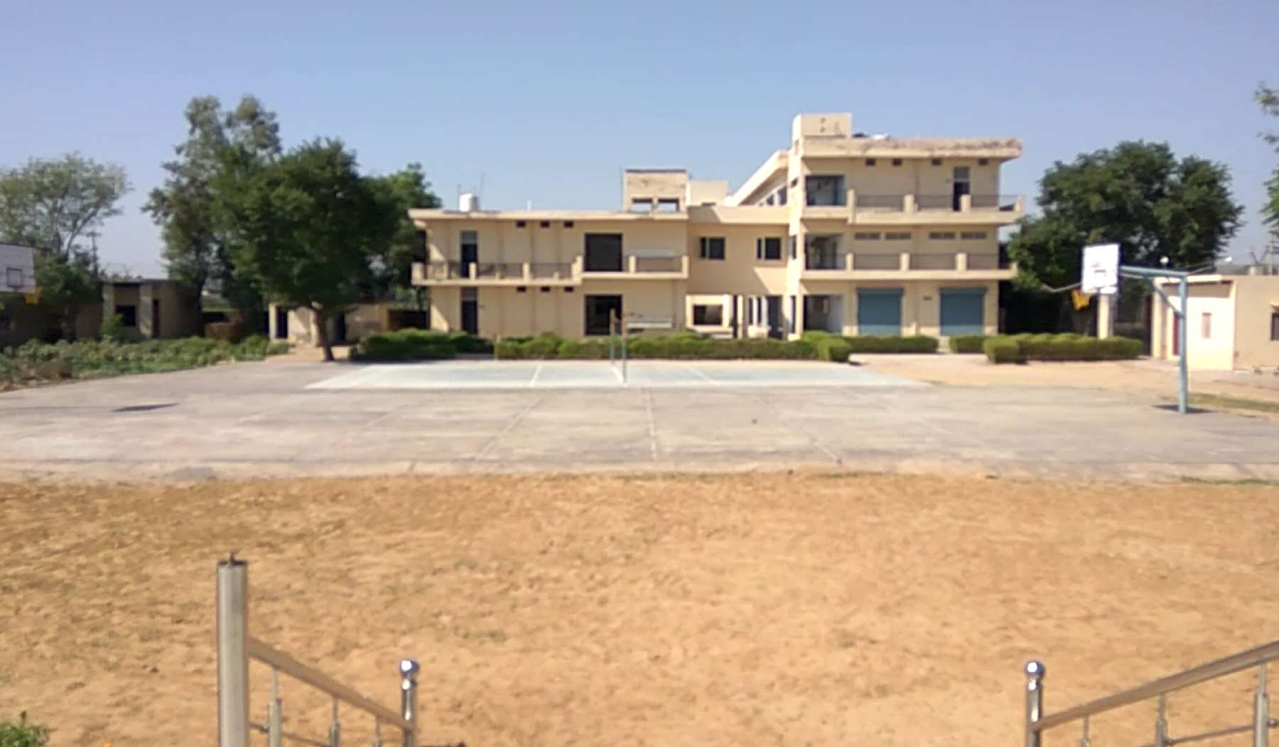 SHIV PUBLIC SR SECONDARY SCHOOL SOHNA DISTT GURGAON HARYANA 530539