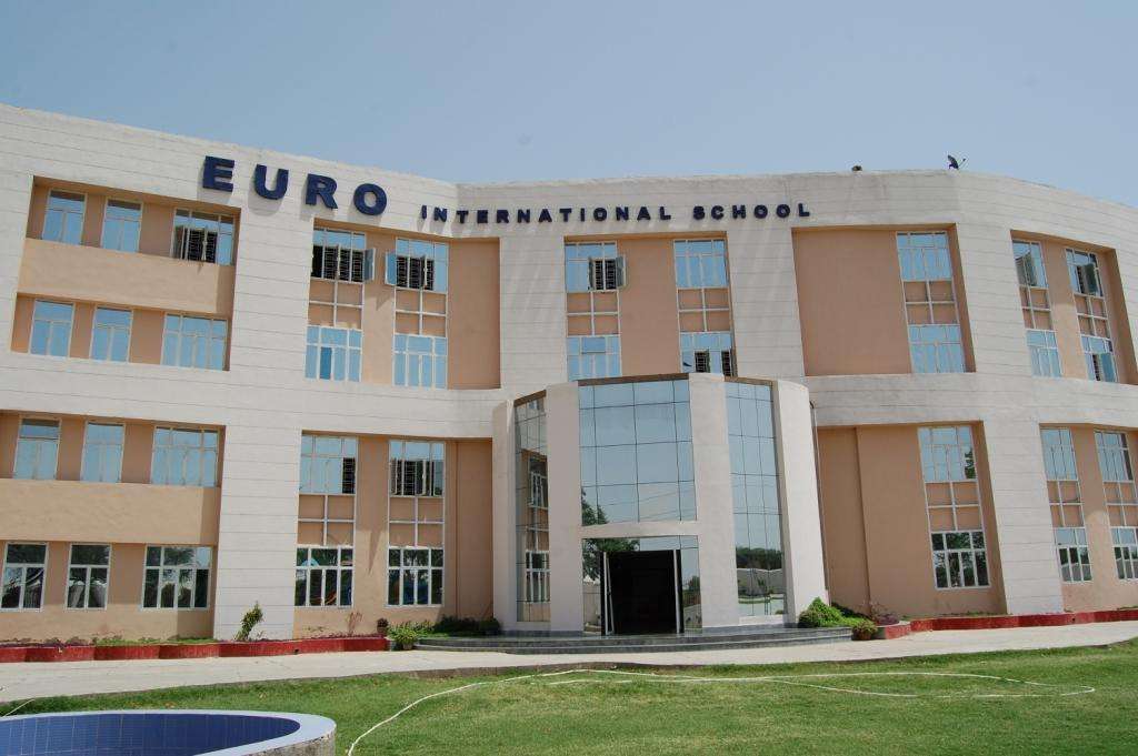 EURO INTERNATIONAL SCHOOL UNHANI DADRI ROAD 530933