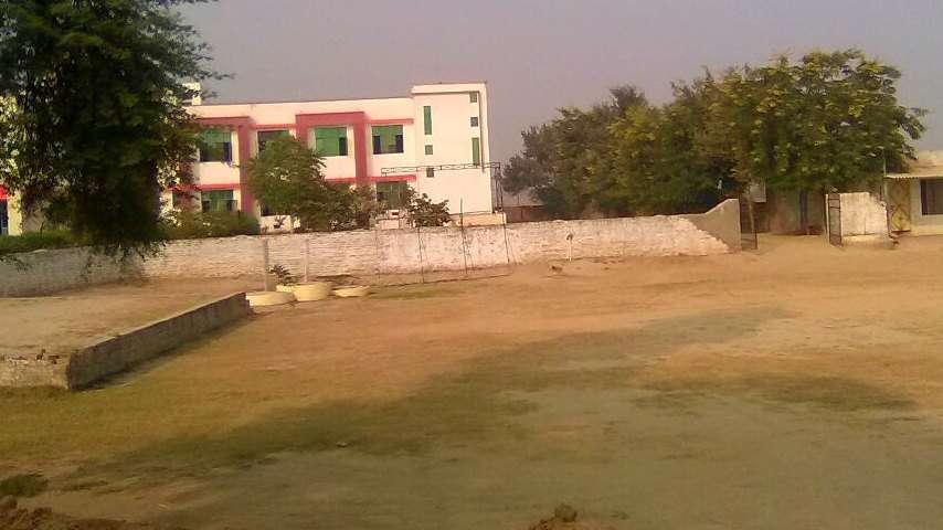 B S INTERNATIONAL SR SEC SCHOOL HISSAR HARYANA 531157