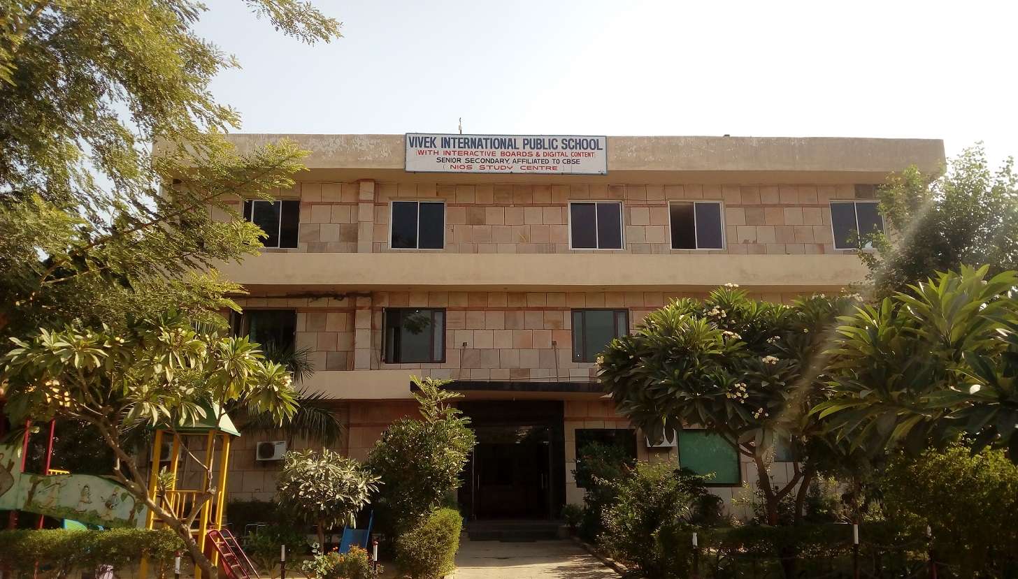 VIVEK INTERNATIONAL PUBLIC SCHOOL HOUSING BOARD COLONY PHASE III BADDI SOLAN HIMACHAL PRADESH 630085