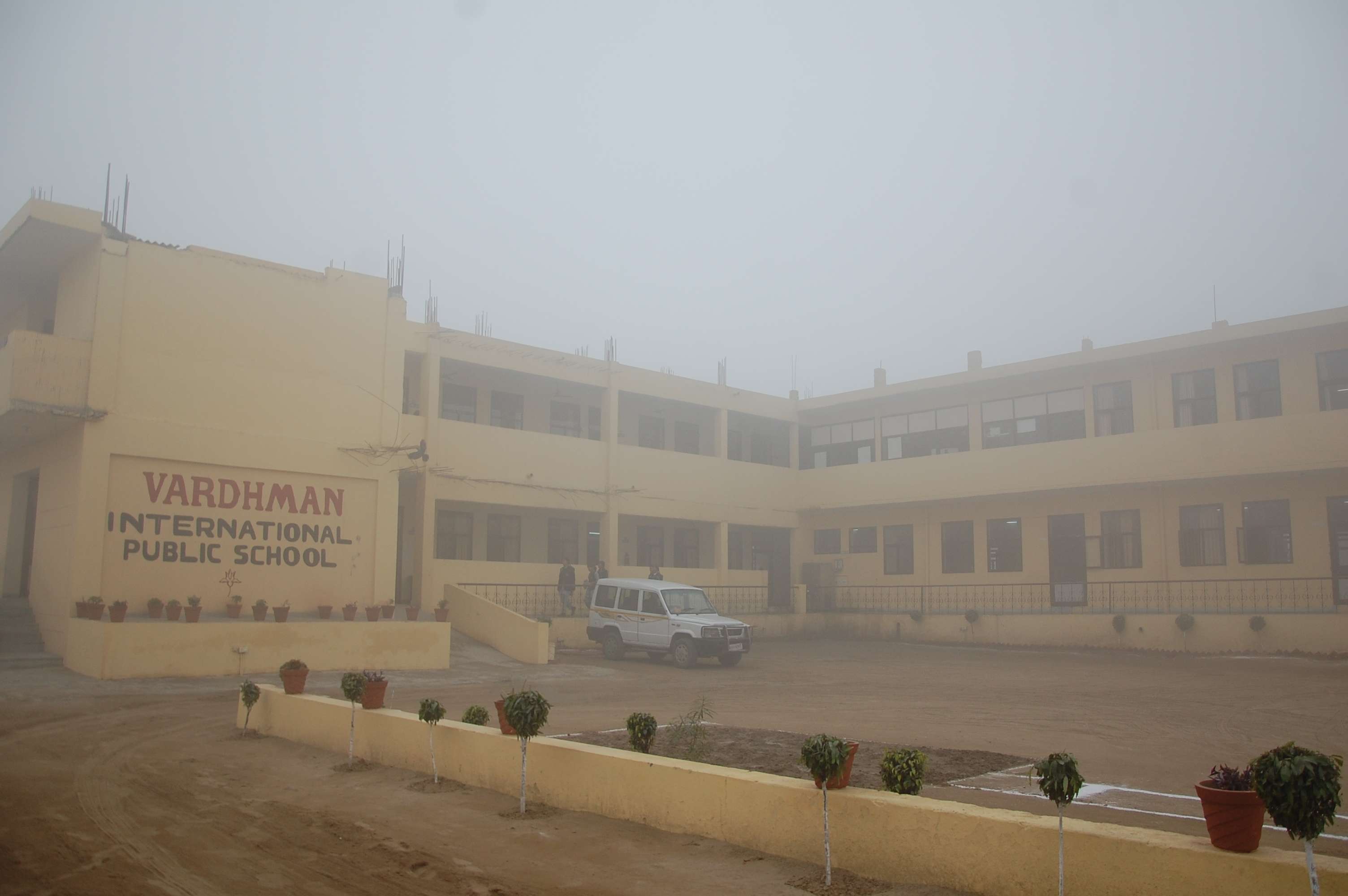 Vardhman International Public School Vardhman International Public School Akme Township Vill Jandiali Chandigarh Road Ludhiana 1630776