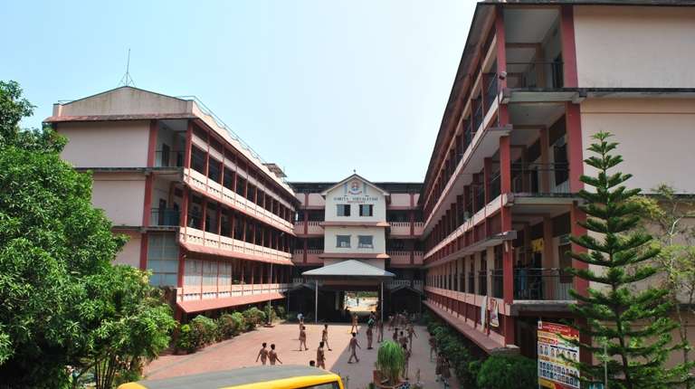 AMRITA VIDYALAYAM MAKKOOTTAM PUNNOL PO THALASSERY KANNUR DISTT KERALA 930611