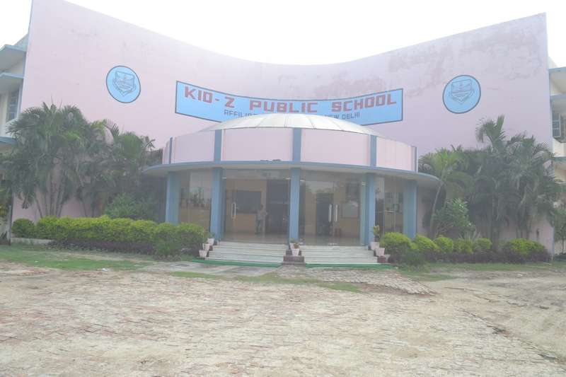 KID Z PUBLIC SCHOOL JHAPHAN NEAR CRPF CAMP SITAMARHI ROAD MUZAFFARPUR 330264