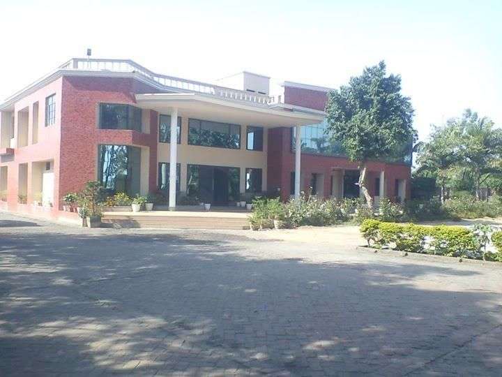 NOBLE PUBLIC SCHOOL DELHI ROAD GAJRAULA DISTT J P NAGAR UTTAR PRADESH 2130627