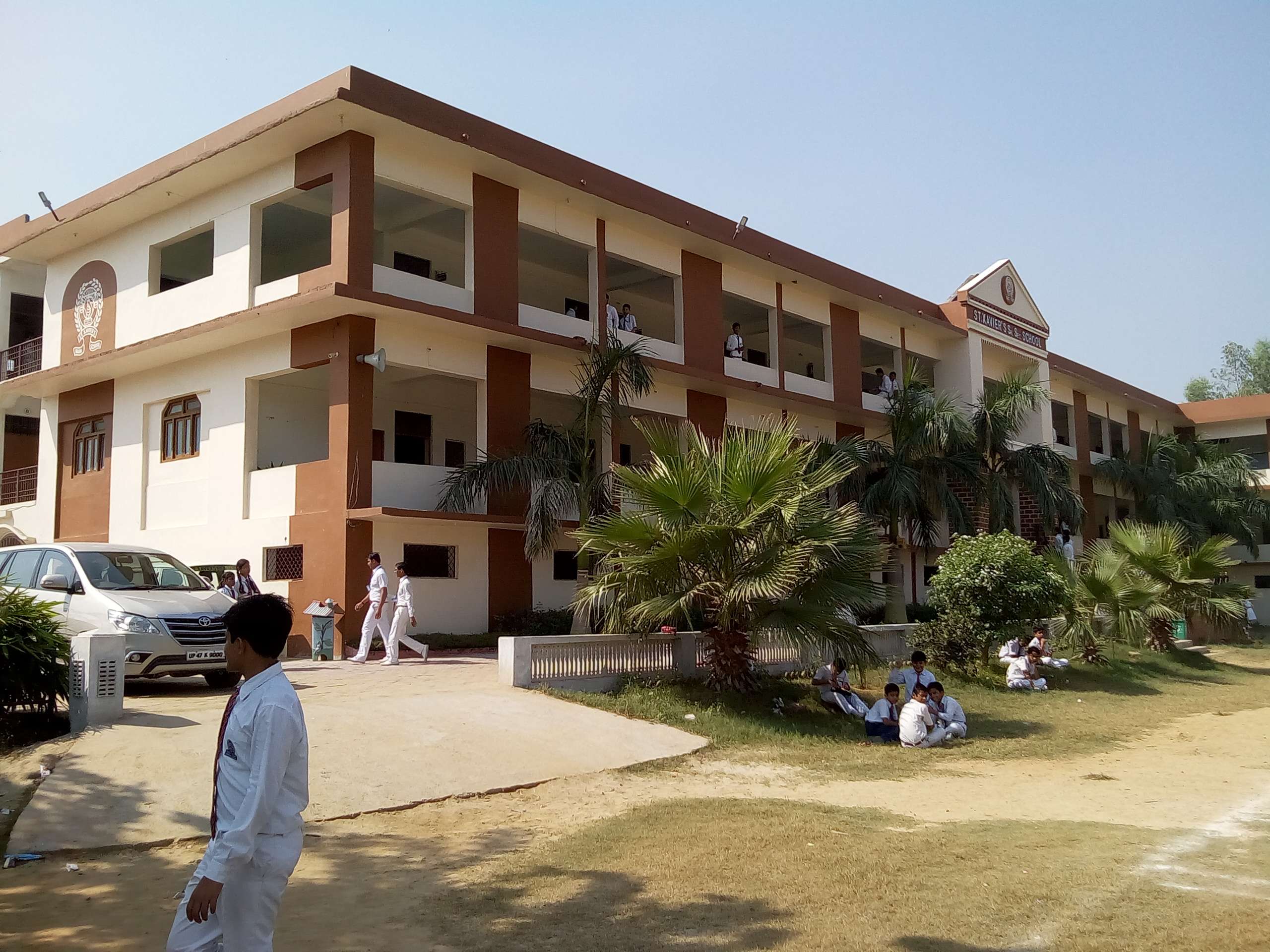 ST XAVIER S HIGH SCHOOL BISHNU PURA DISTT BALRAMPUR UTTAR PRADESH 2130689