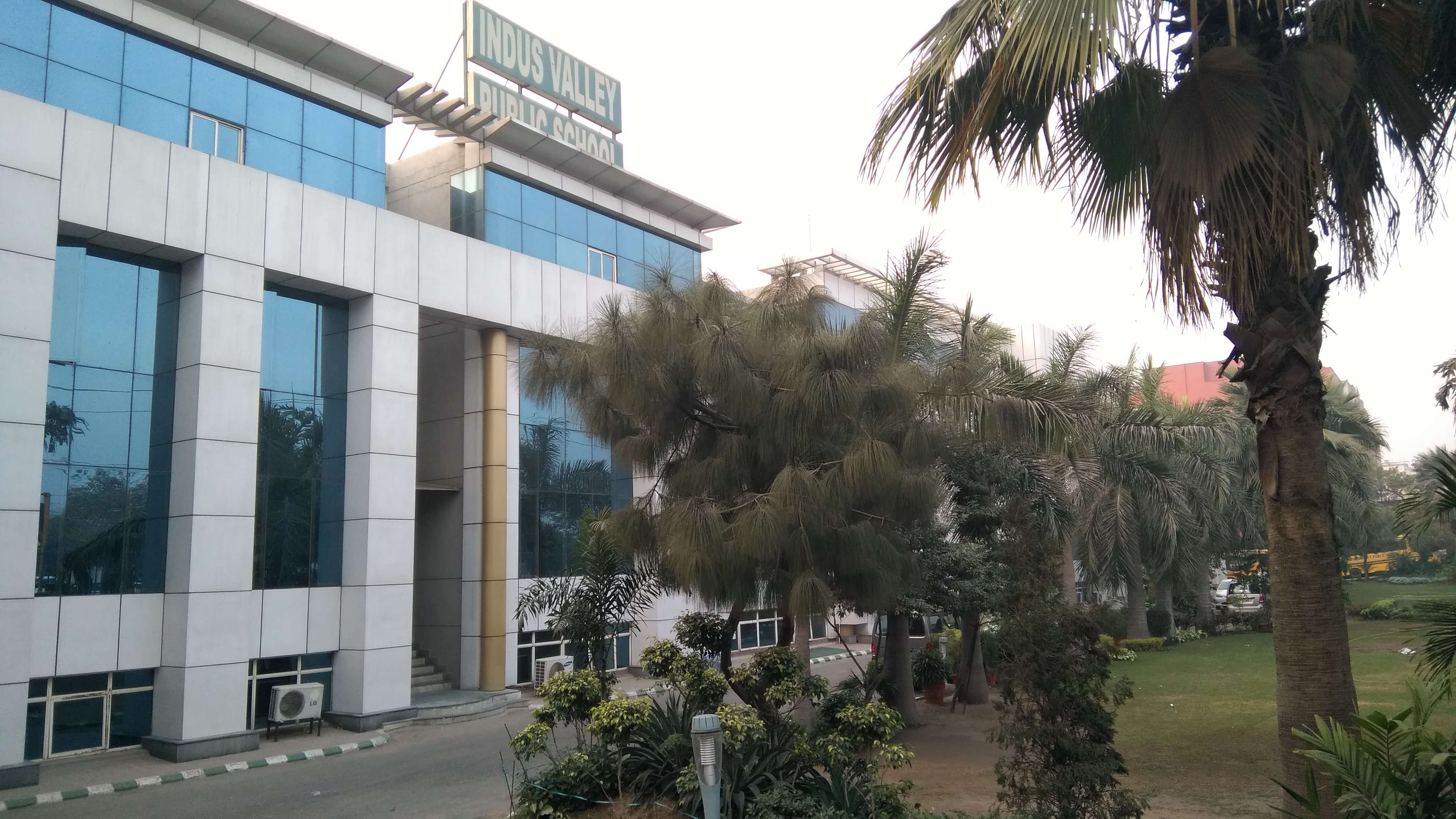 INDUS VALLEY PUBLIC SCHOOL PLOT NO 1 SECTOR 62 NOIDA UP 2130746