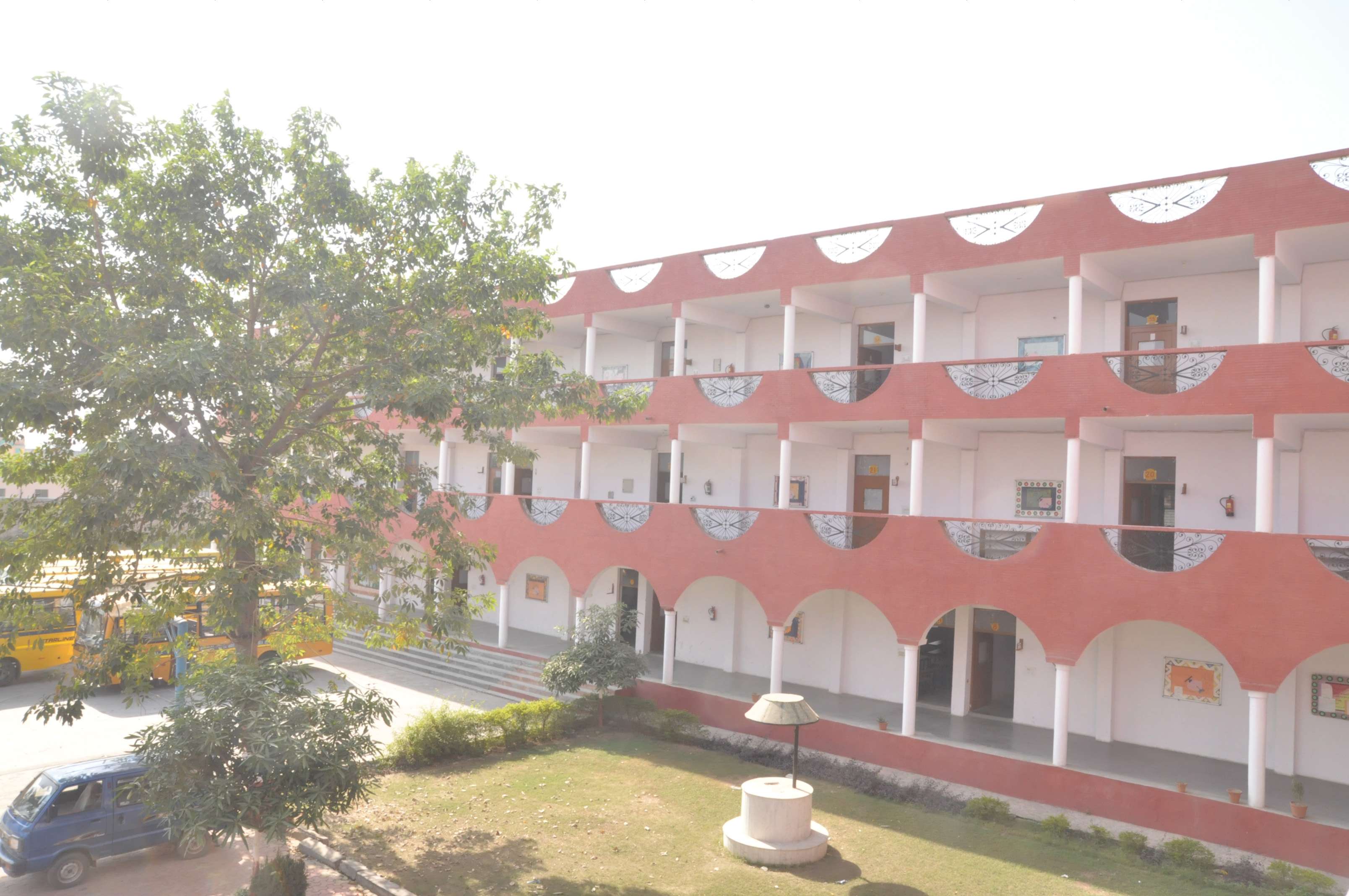 L K INTERNATIONAL SCHOOL KAZIPURA NH 24 GHAZIABAD 2130905