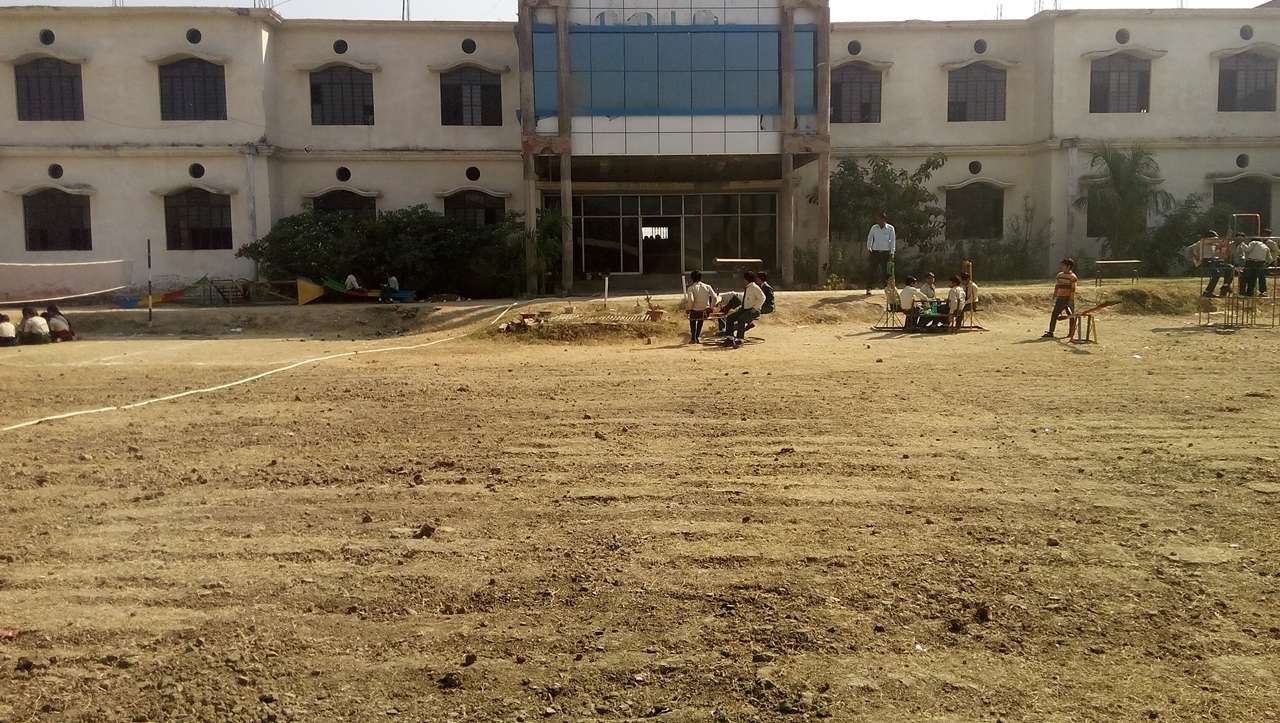 ML Convent School Bhitara Orai Road 2131592