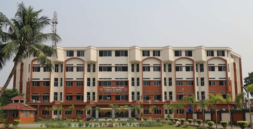TECHNO INDIA GROUP PUBLIC SCHOOL DHARMPUR SHANTI NIKETAN 2430092