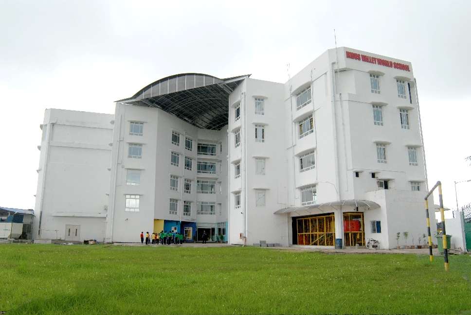 Indus Valley World School 488 AJOY NAGAR EASTERN METROPOLITAN BY PASS KOLKATA 94 2430108