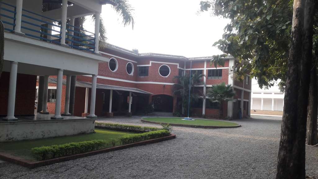 VISION VALLEY SCHOOL VILL KAUN KHERA KUNDESHWARI ROAD KASHIPUR UTTARANCHAL 3530167