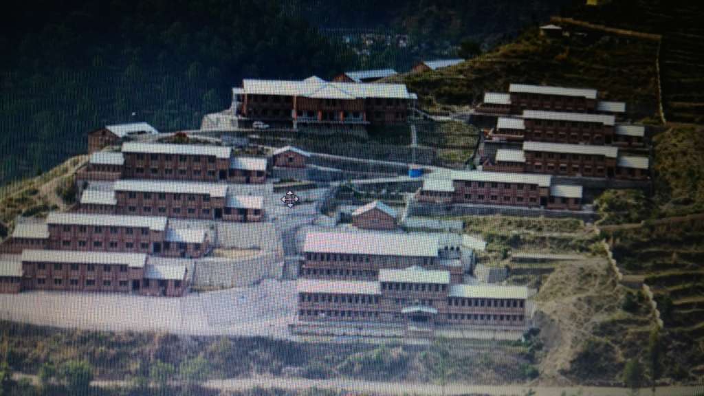 JAWAHAR NAVODAYA VIDYALAYA GANGARKOT SUYALBARI DISTT NAINITAL UTTRANCHAL 3540009