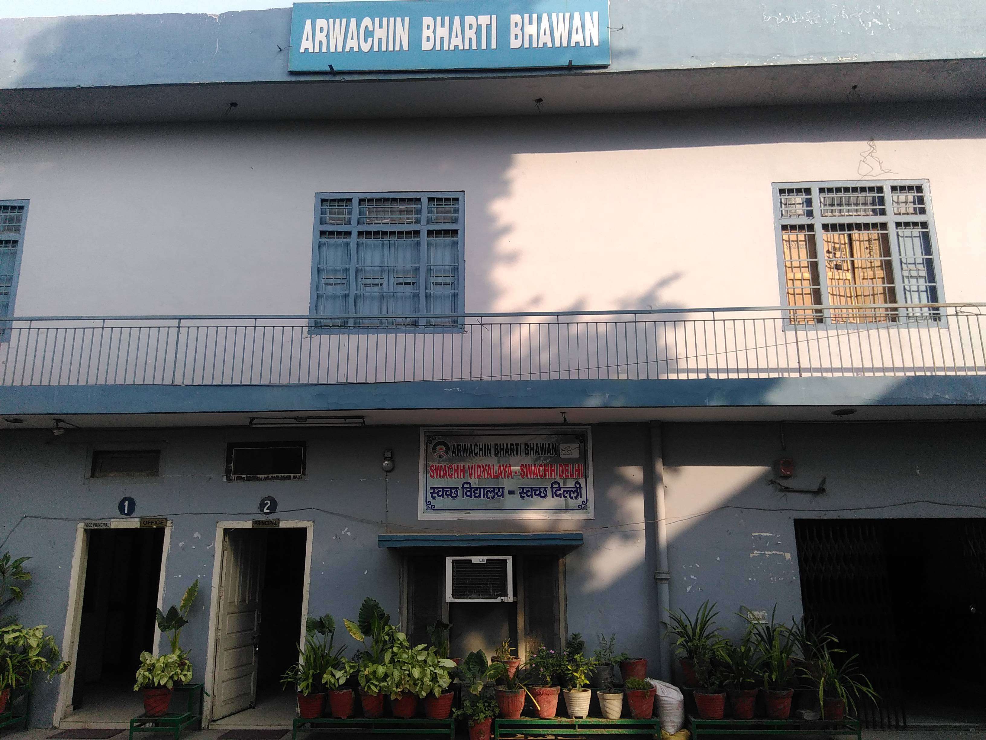 ARWACHIN BHARTI BHAVAN SR SEC SCHOOL BALBIR NAGAR SHAHDARA DELHI 2772001