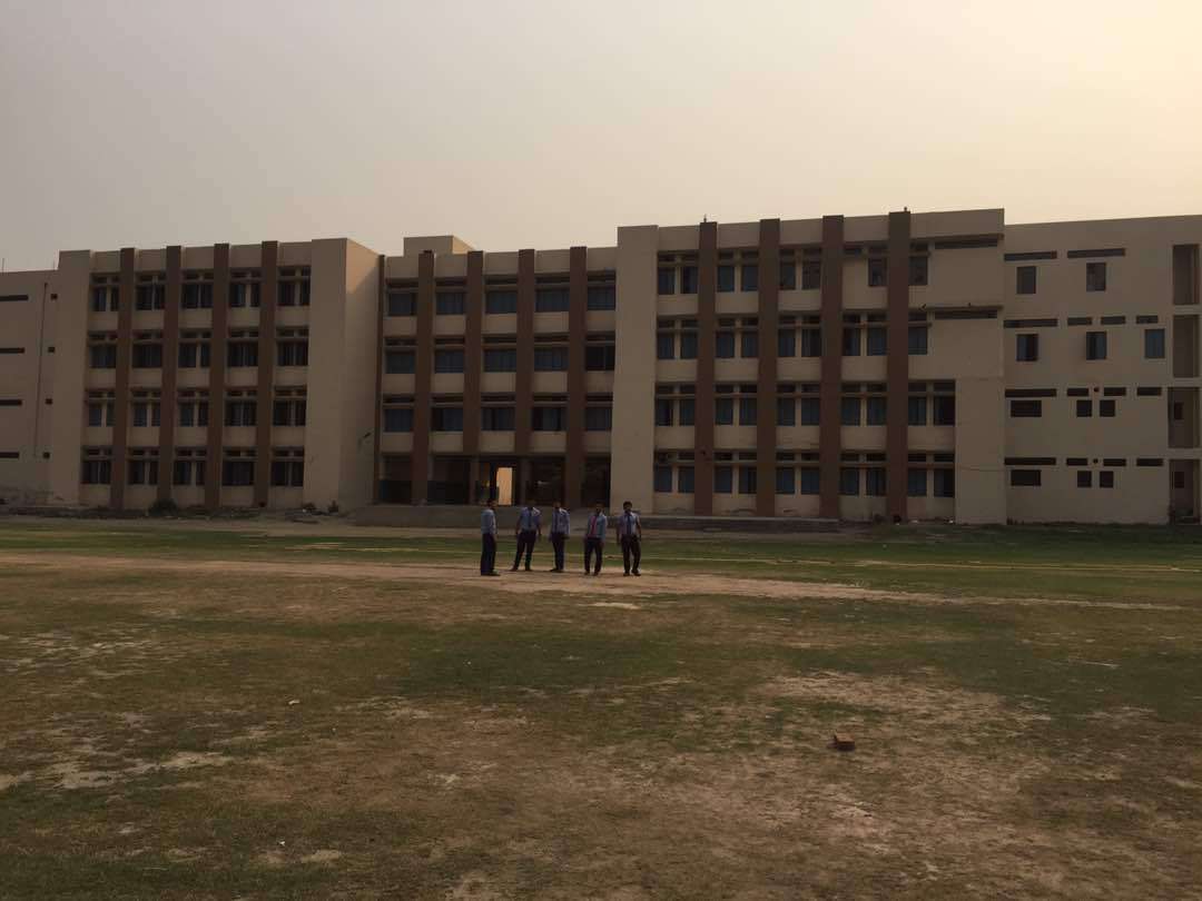 MOTI RAM MEMORIAL GIRLS SR SEC SCH P amp N POCKET DILSHAD GARDEN DELHI 2782001