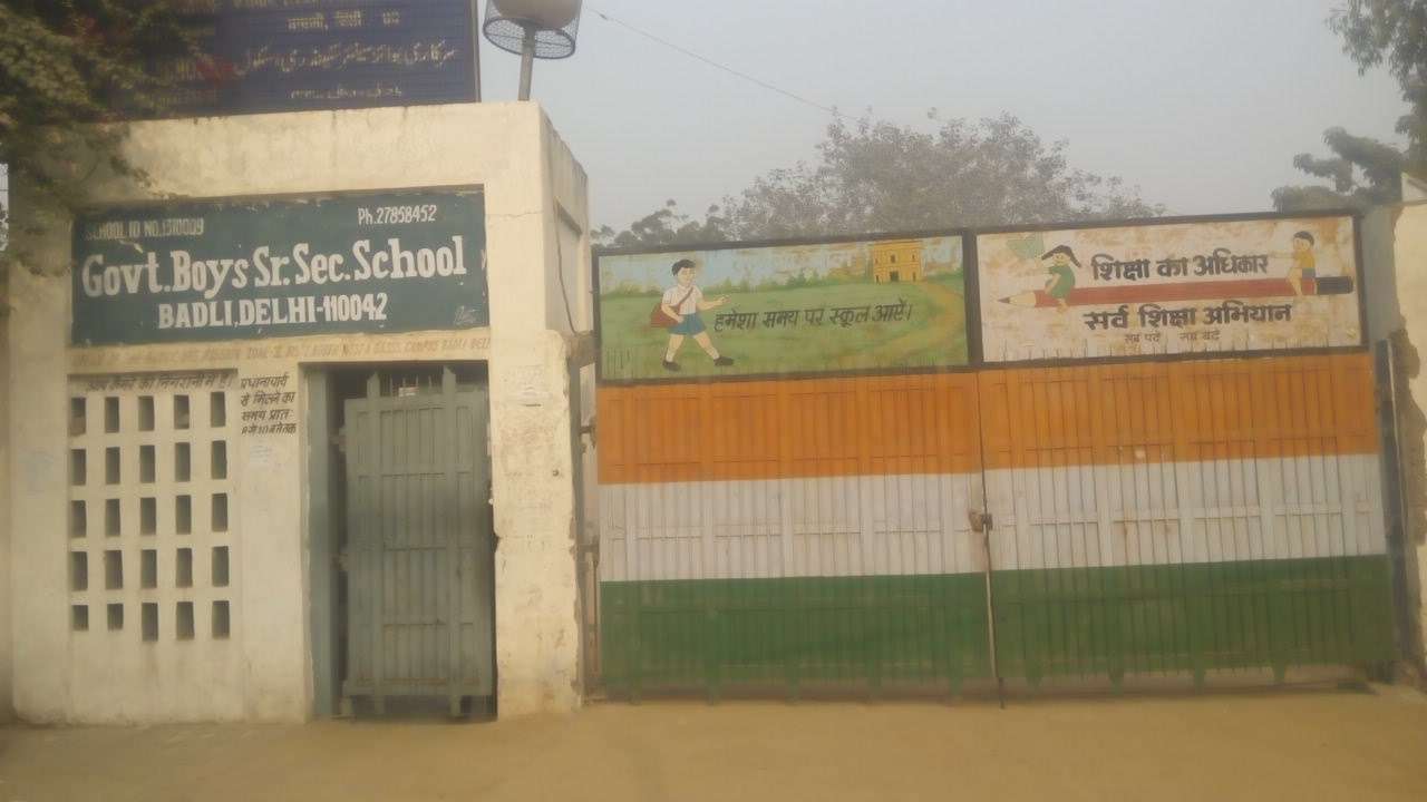 GOVT BOYS SR SEC SCHOOL BADLI DELHI 2750071