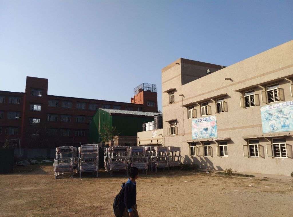 GOVT BOYS SR SEC SCHOOL SULTAN PURI DELHI 2750025