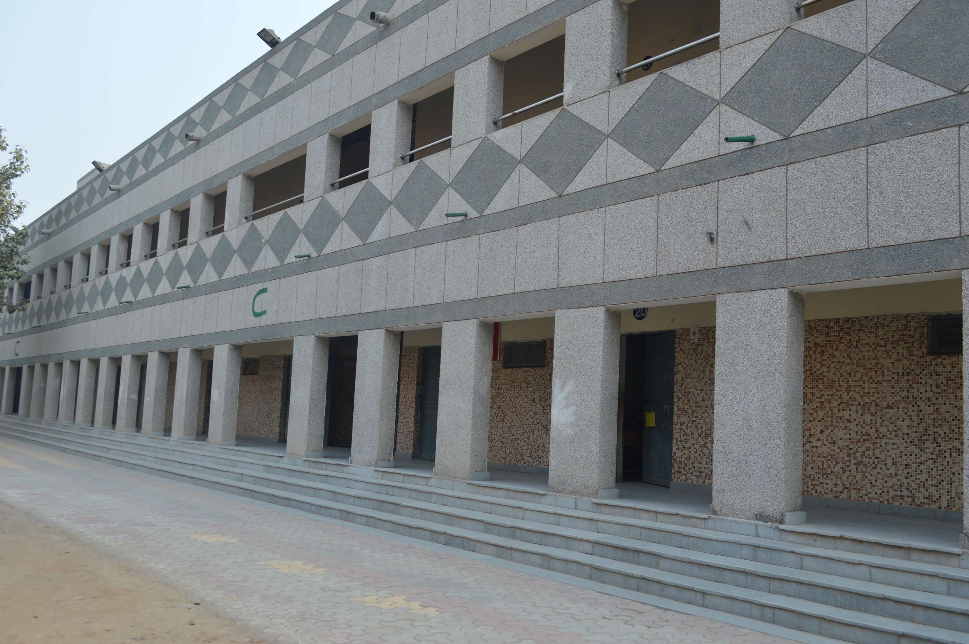 SARVODAYA BAL VIDYALAYA NO 2 PALAM ENCLAVE NEW DELHI 2756004