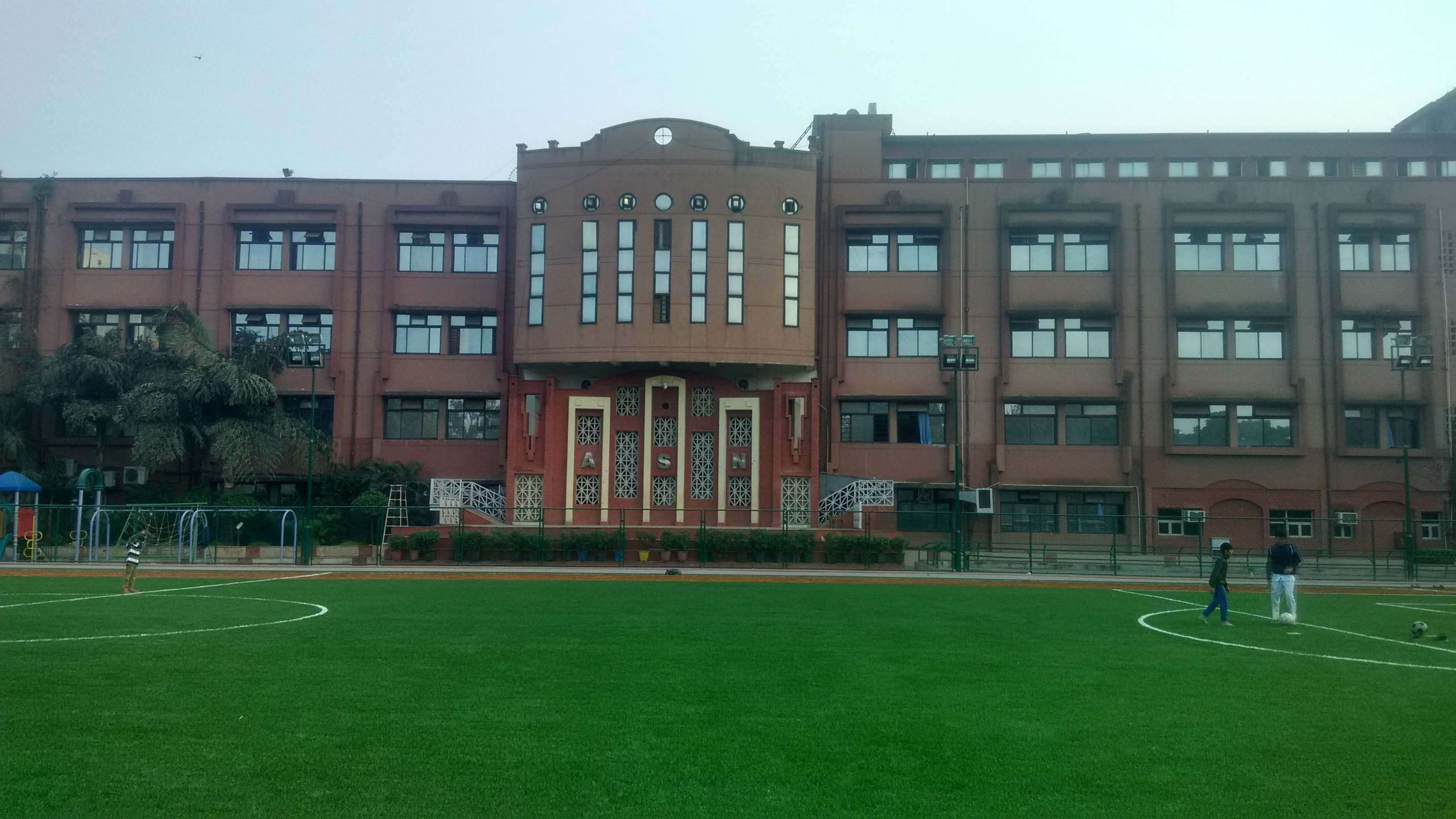 A S N SR SEC SCHOOL NOIDA ROAD MAYUR VIHAR DELHI 2730203