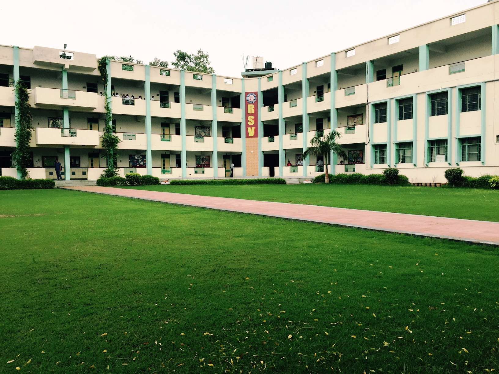 RASHTRA SHAKTI VIDYALAYA HASTSAL GANDHI NIDHI NEAR UTTAM NAGAR NEW DELHI 2730230