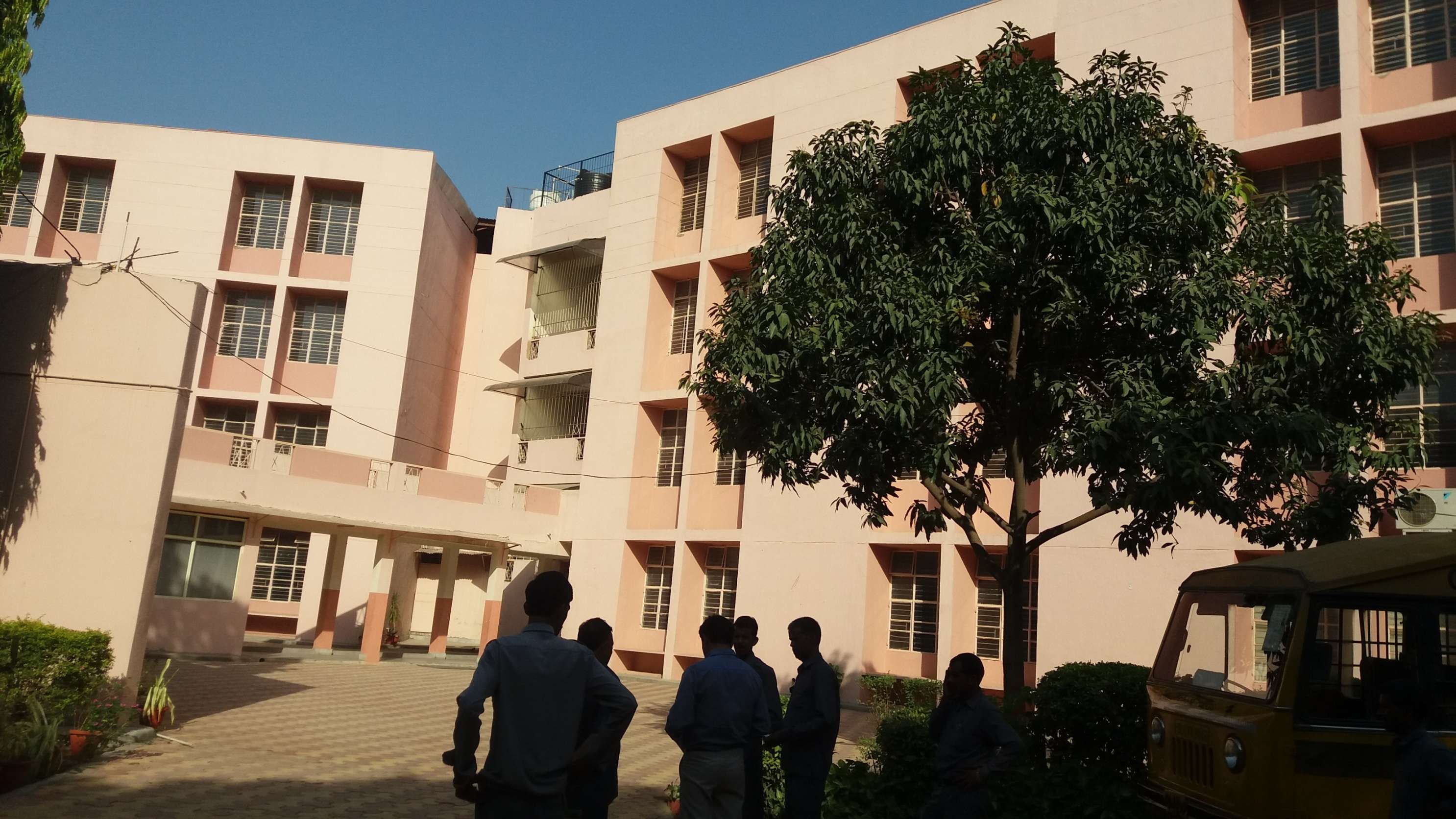 MASONIC PUBLIC SCHOOL B 1 VASANT KUNJ NEW DELHI 2730403