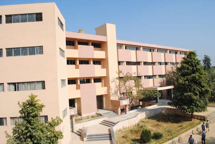 COL SATSANGI S KIRAN MEMORIAL SCHOOL AIPECCS EDUCATIONAL COMPLEX PREM KIRAN KUNJ P O SATBARI NEW DELHI 2730123