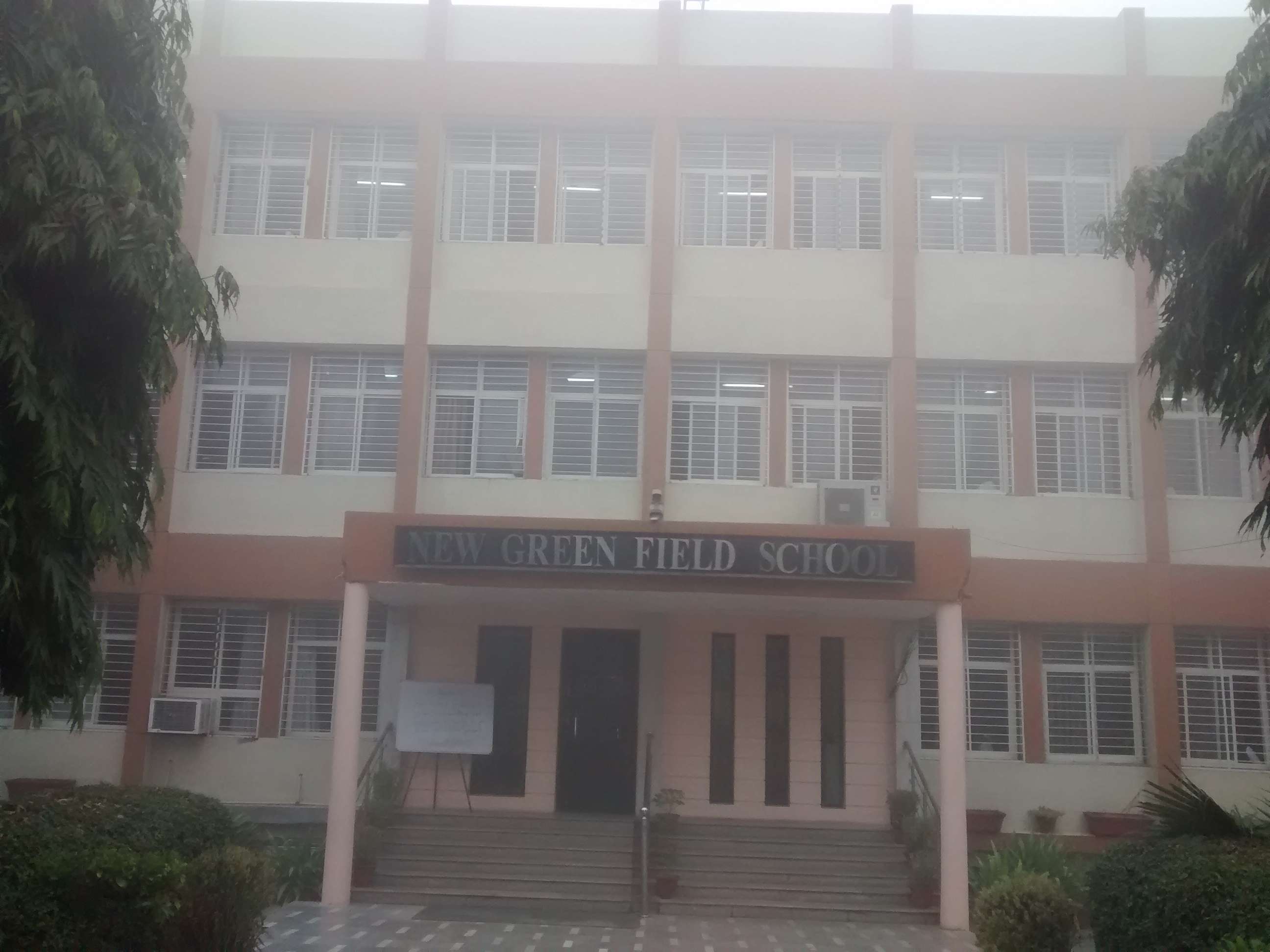 NEW GREEN FIELD PUBLIC SCHOOL ALAKNANDA NEW DELHI 2730191