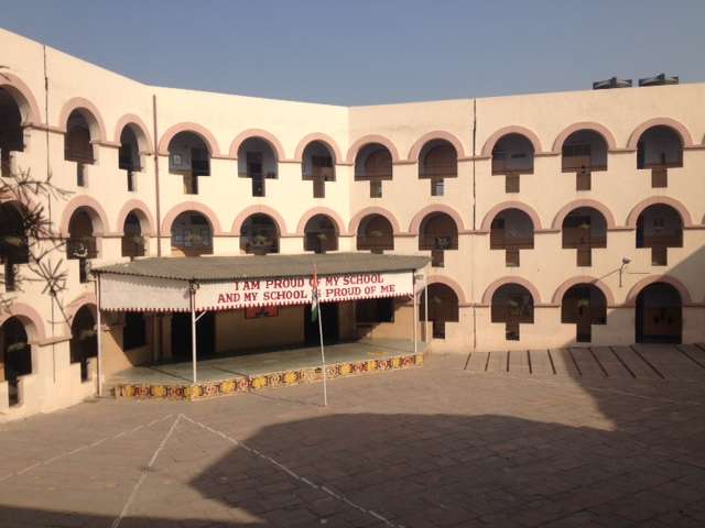 KENDRIYA VIDYALAYA MASJID MOTH SECTOR III SADIQ NAGAR NEW DELHI 2700014